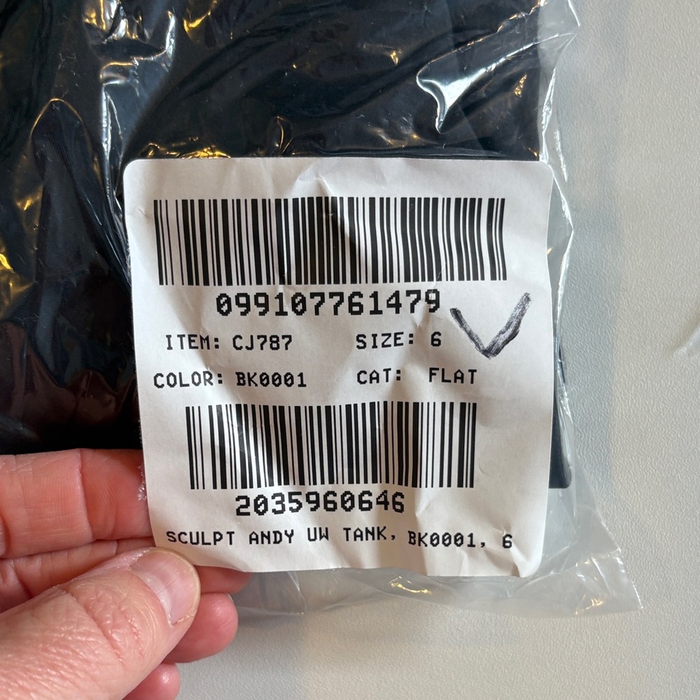 J Crew Mira one-piece swimsuit in Classic Sculpt Size 6‎ Black - Picture 3 of 5